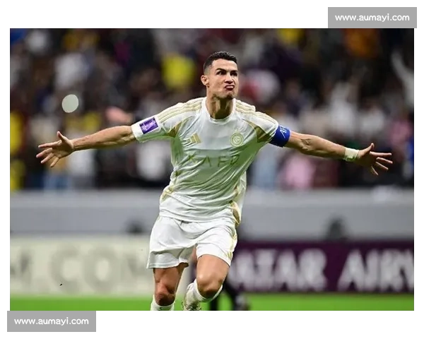 2026世界杯：足坛巨星的谢幕战，他们的告别充满泪水与荣光！